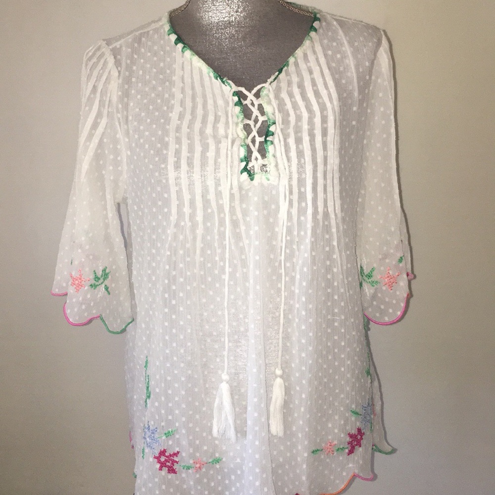 Rock and Indigo sheer white blouse